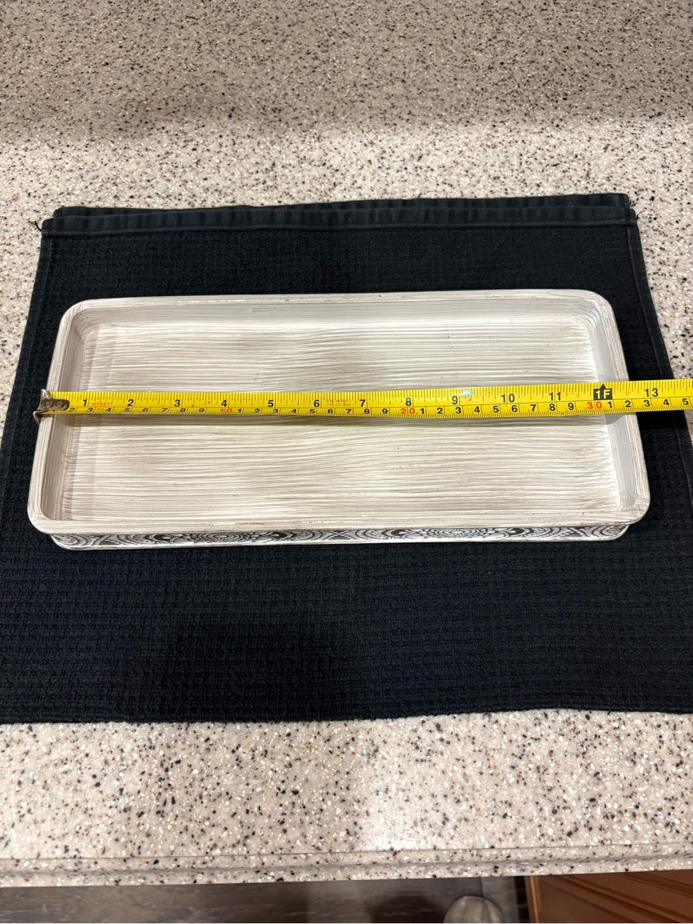 BINO Maison Collection tray is made of a grey, marble-patterned material. - Picture 2 of 7